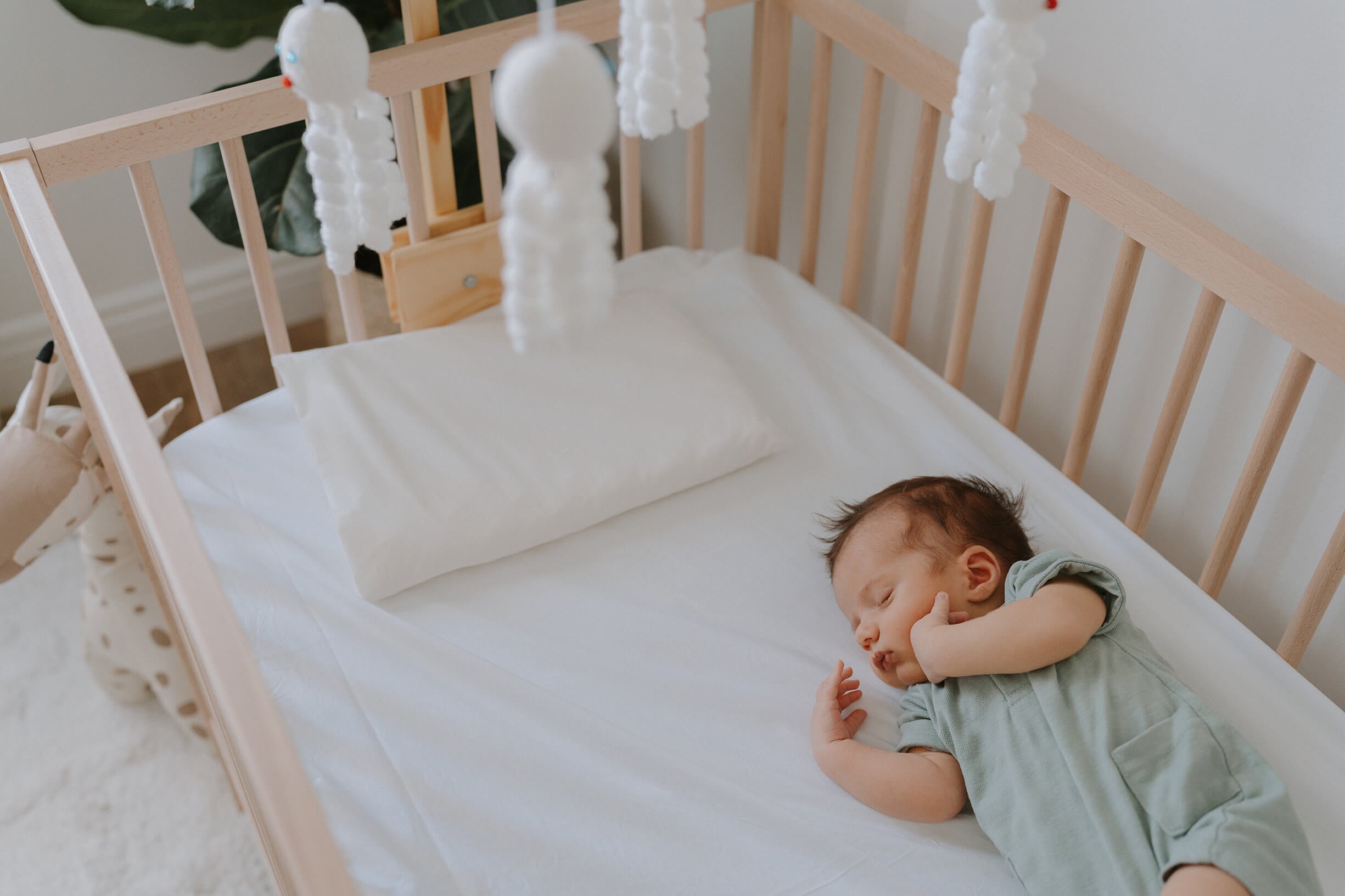 New Mom Visit Etiquette: 10 Essential Tips